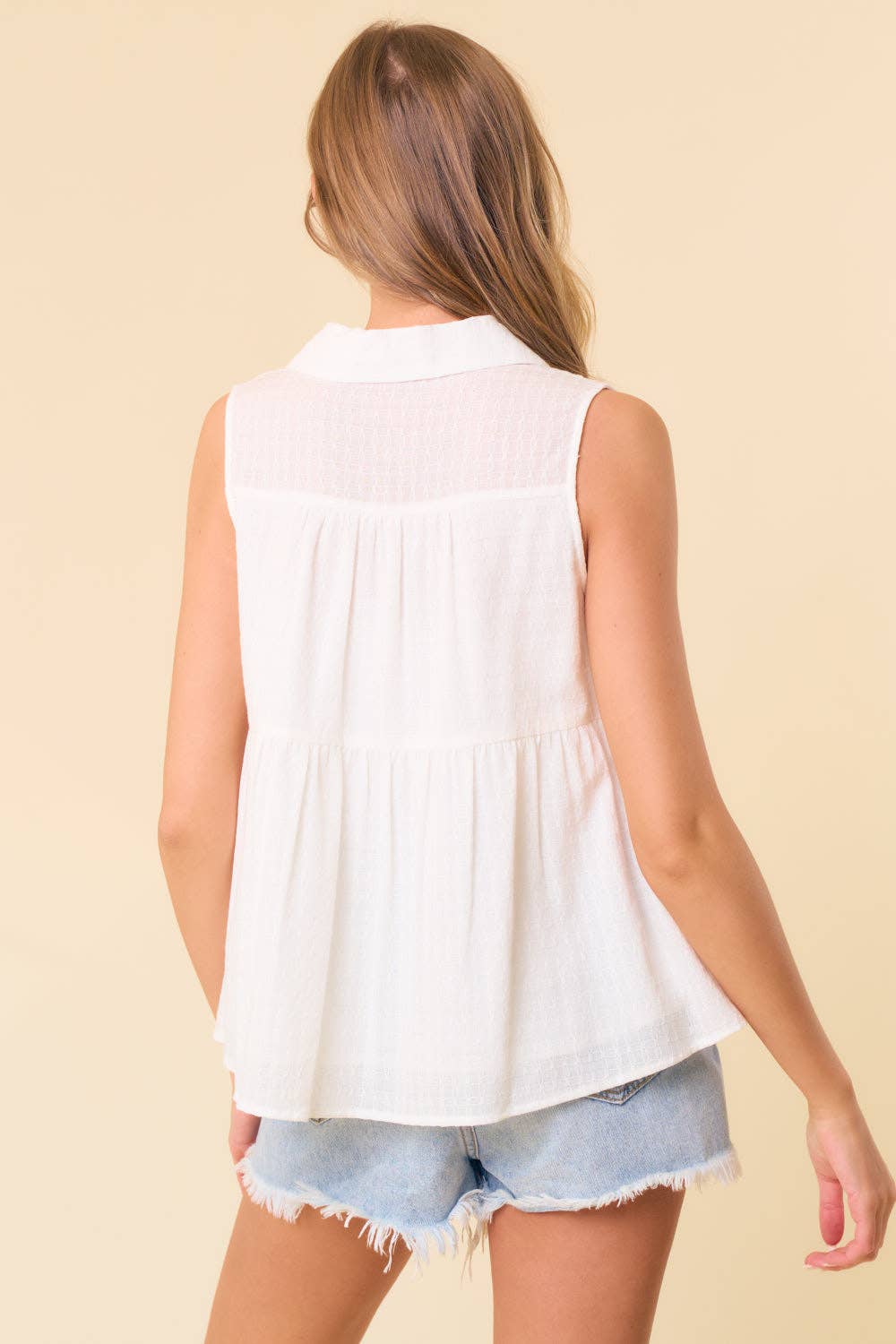 Textured Cotton Collared Split V-Neck Sleeveless
