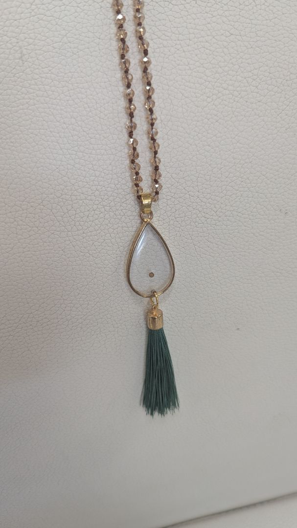 Simply SuSu Designs Mustard Seed beaded necklace