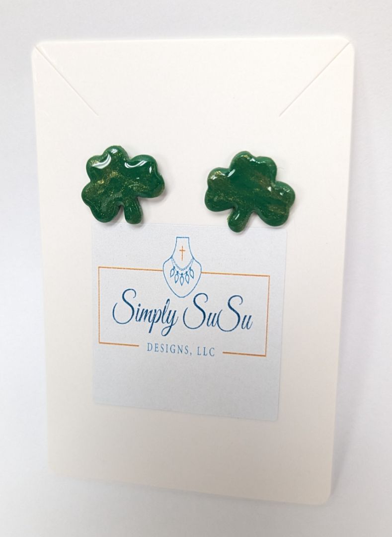 Simply SuSu Designs 4 leaf clover earring studs