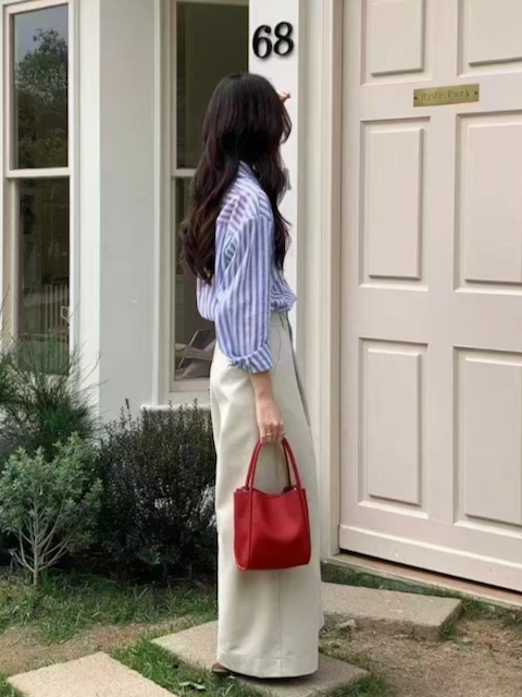 Pretty Persuasions - P25014 Small Tote/Crossbody Bag w/Cosmetic Pouch