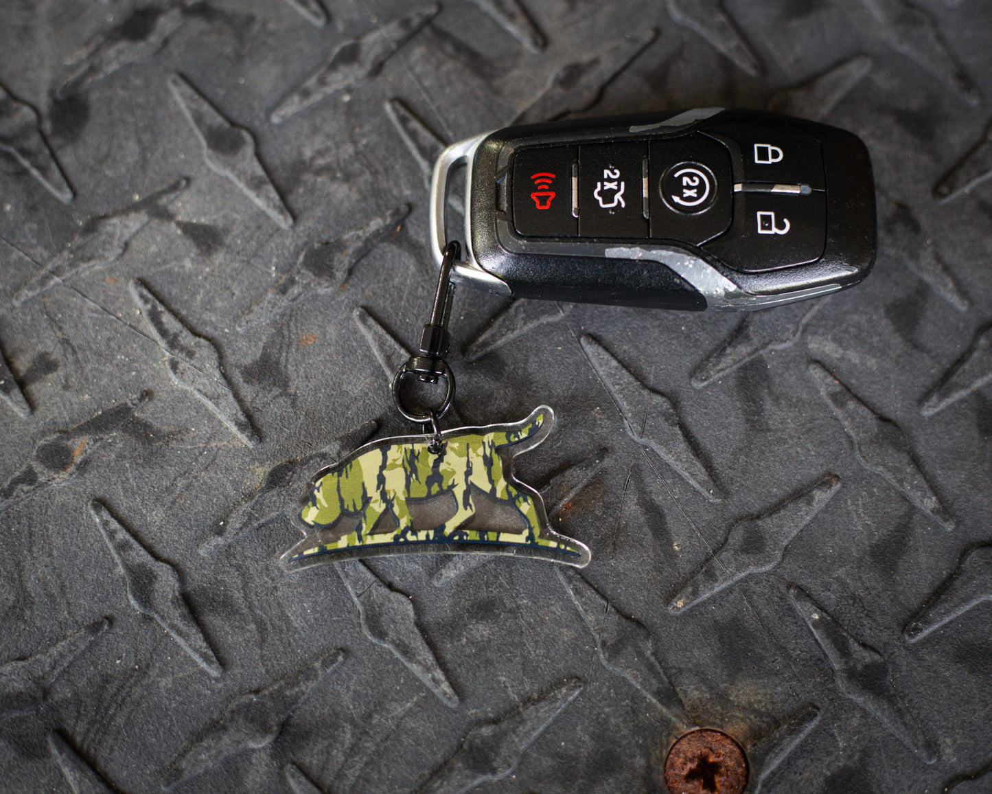Scent South - Camo Hound Keychain