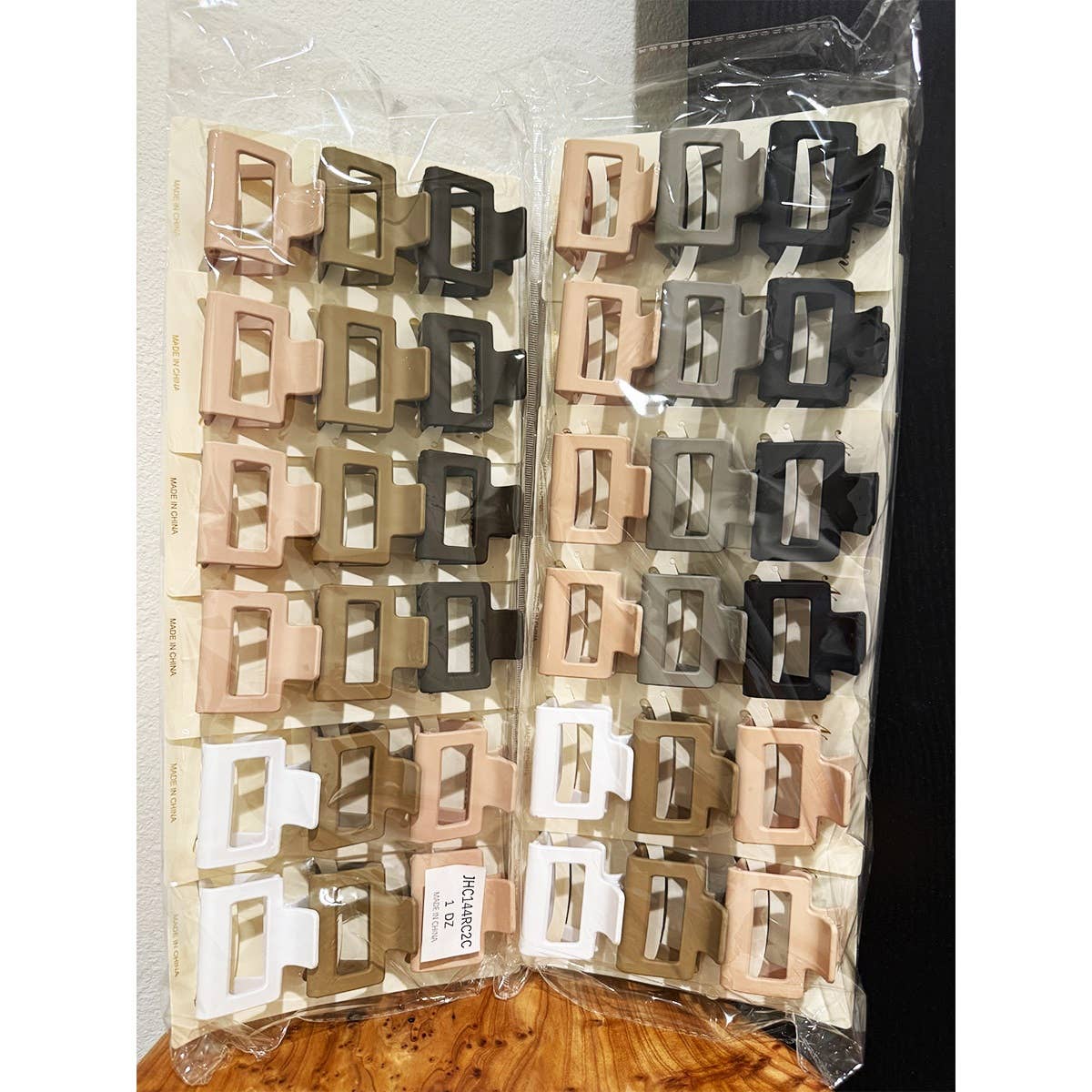 Love and Repeat - Neutral Color Medium Size Rectangle Hair Claw Set