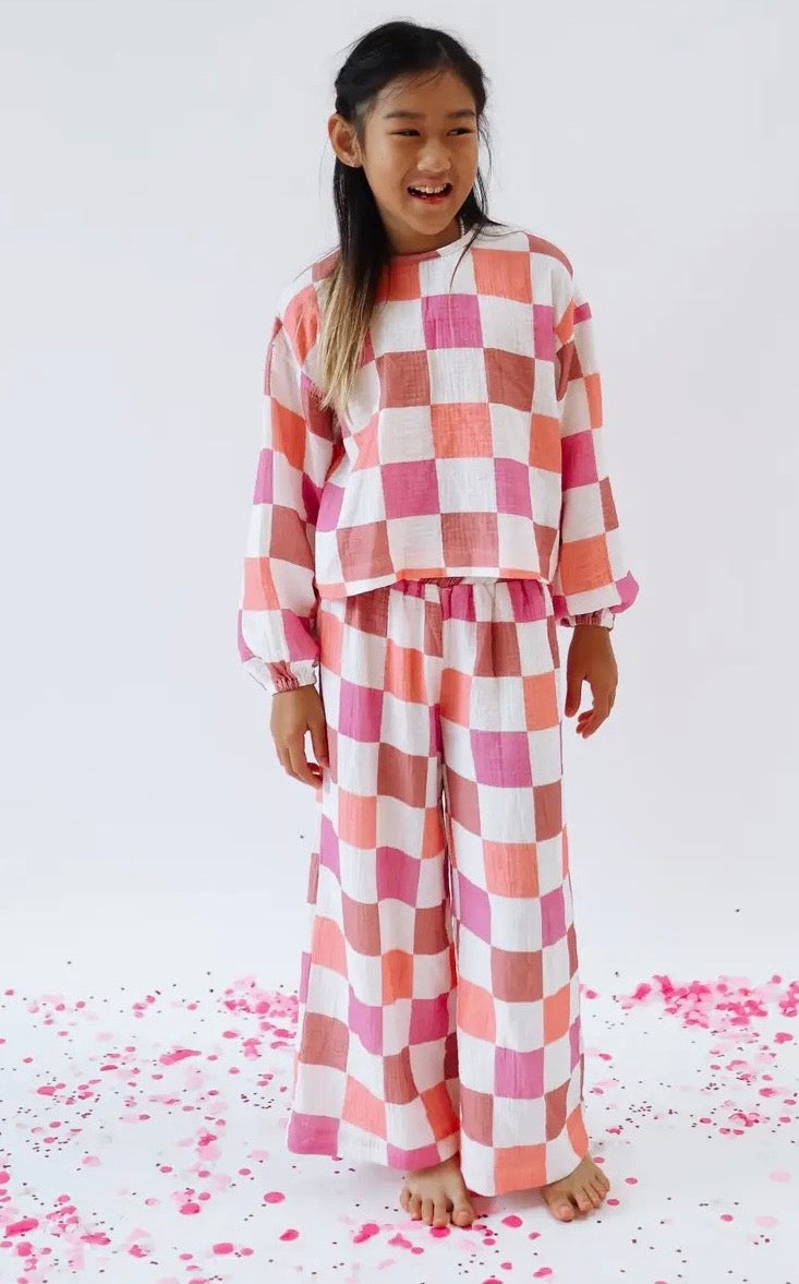 The Shimmer Shack Minimalist Folk Check Set