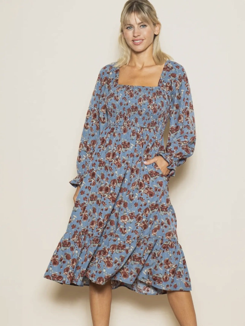 Elloh Collection Back Velvet Bow Dress