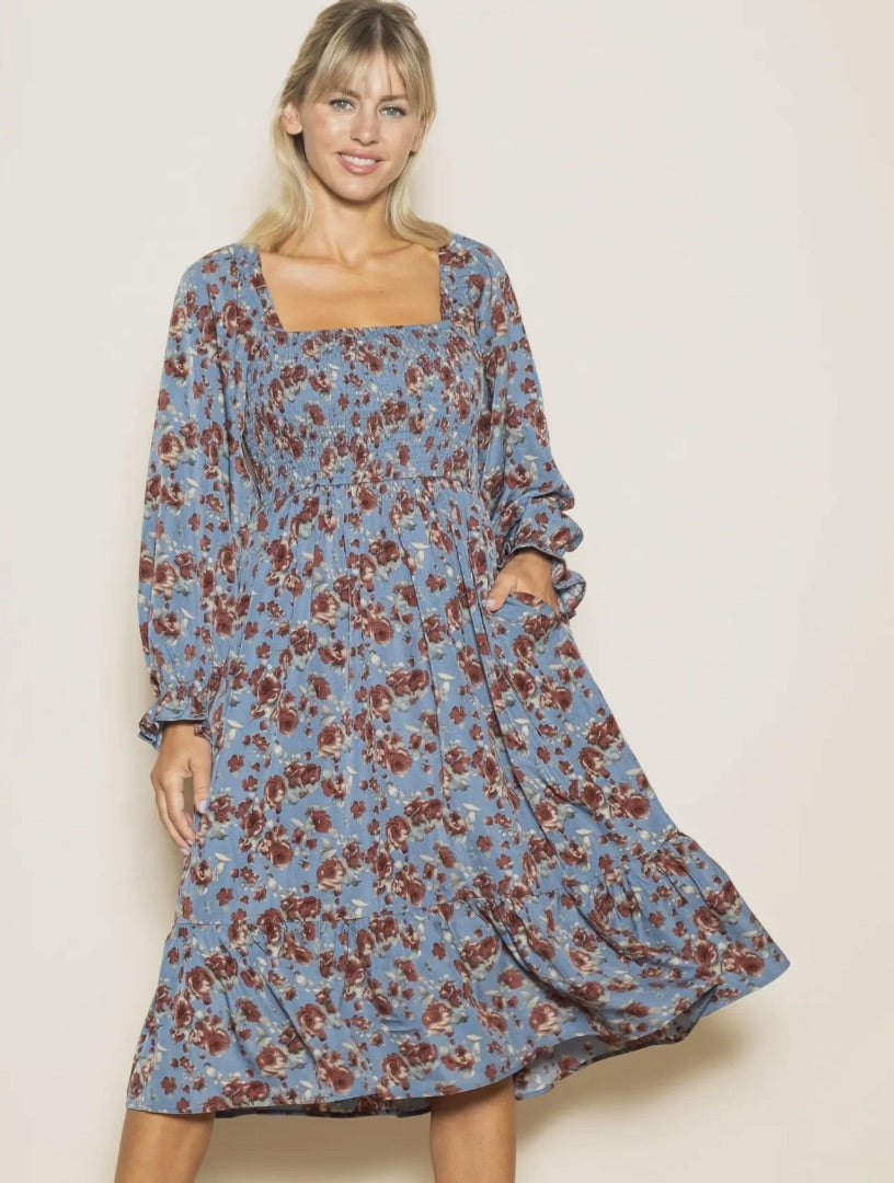 Elloh Collection Back Velvet Bow Dress