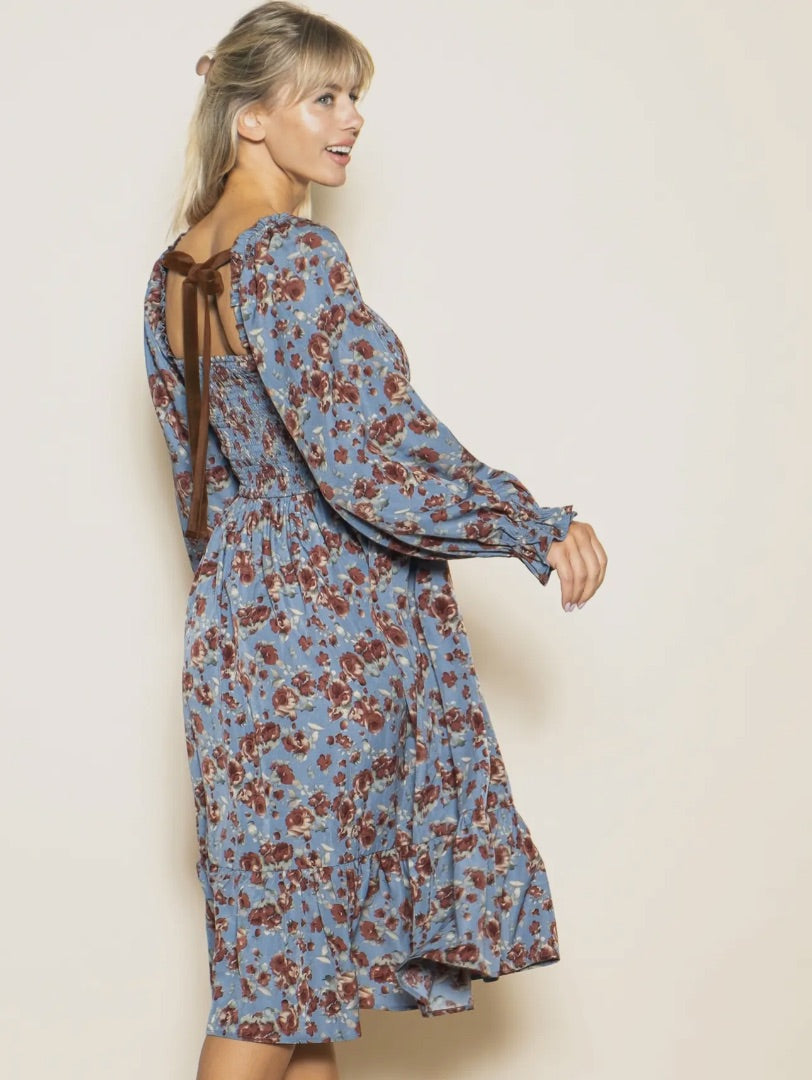 Elloh Collection Back Velvet Bow Dress