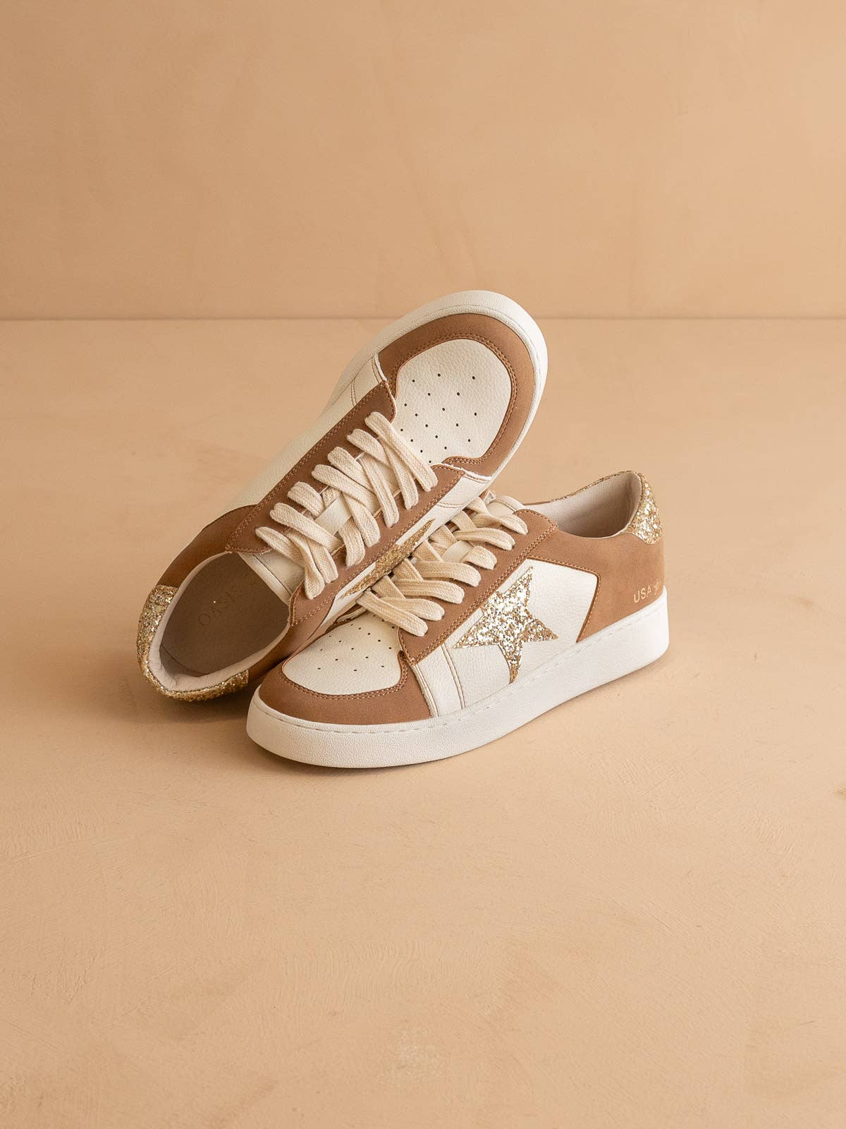OASIS SOCIETY - The Liberty | Camel Glitter Star Sneaker
