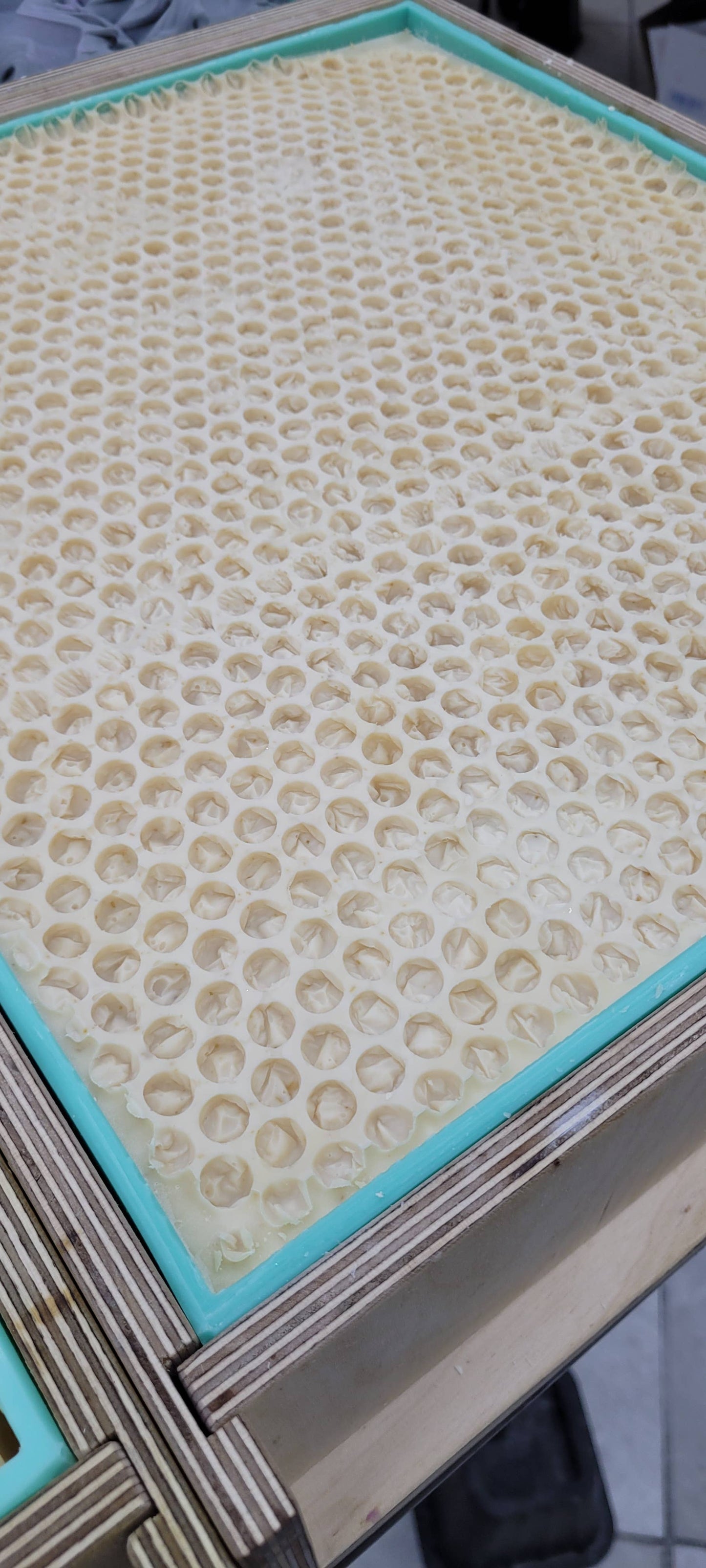 Essentially NOLA Soap Works - Oatmeal Honey Artisan Soap - Sensitive Skin - 5oz