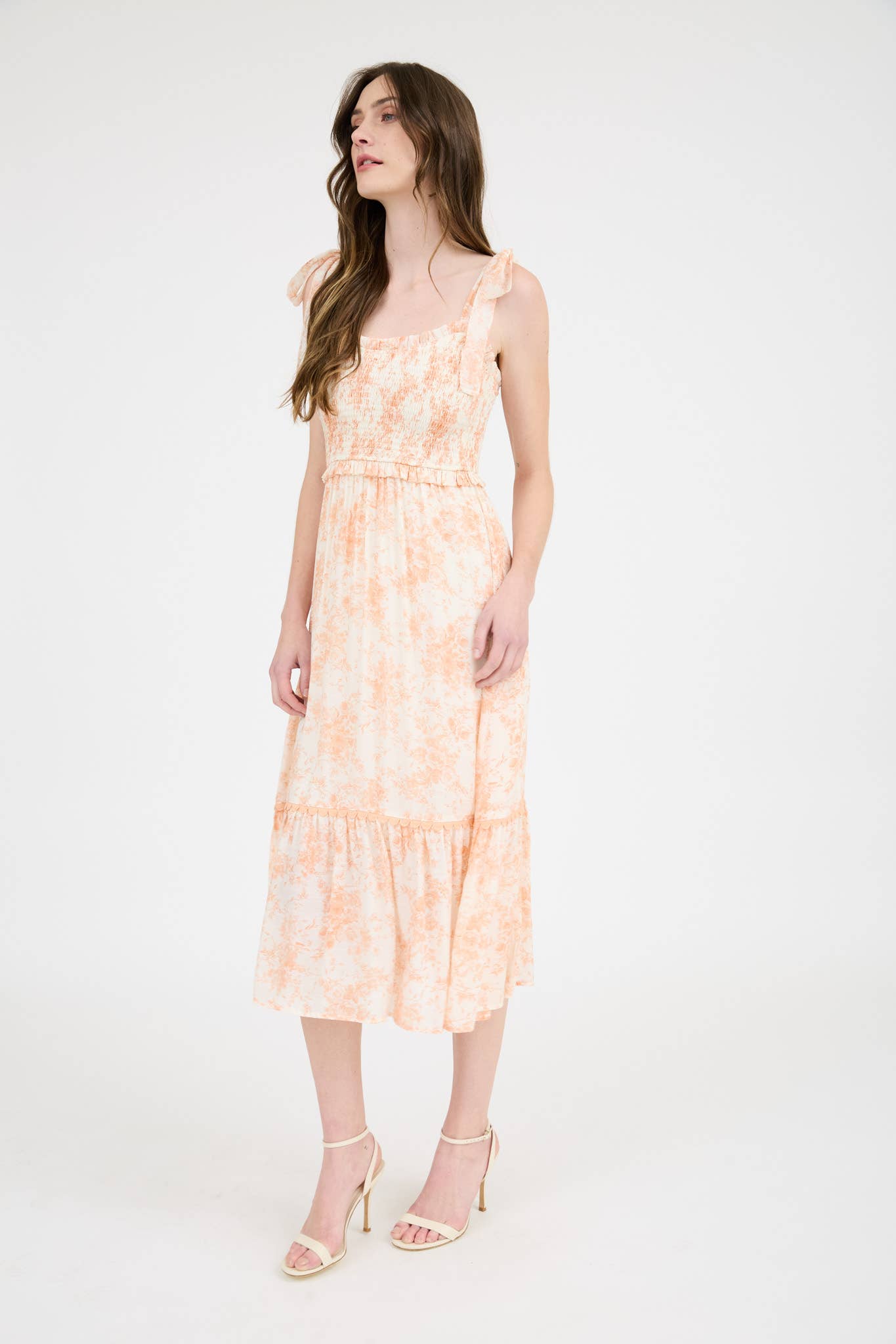 Blu Pepper - FLORAL SMOCKED SWEETHEART RUFFLE TRIM MIDI DRESS