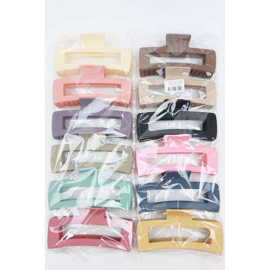 Love and Repeat - Matte Jumbo Cut Out Rectangle Hair Claw