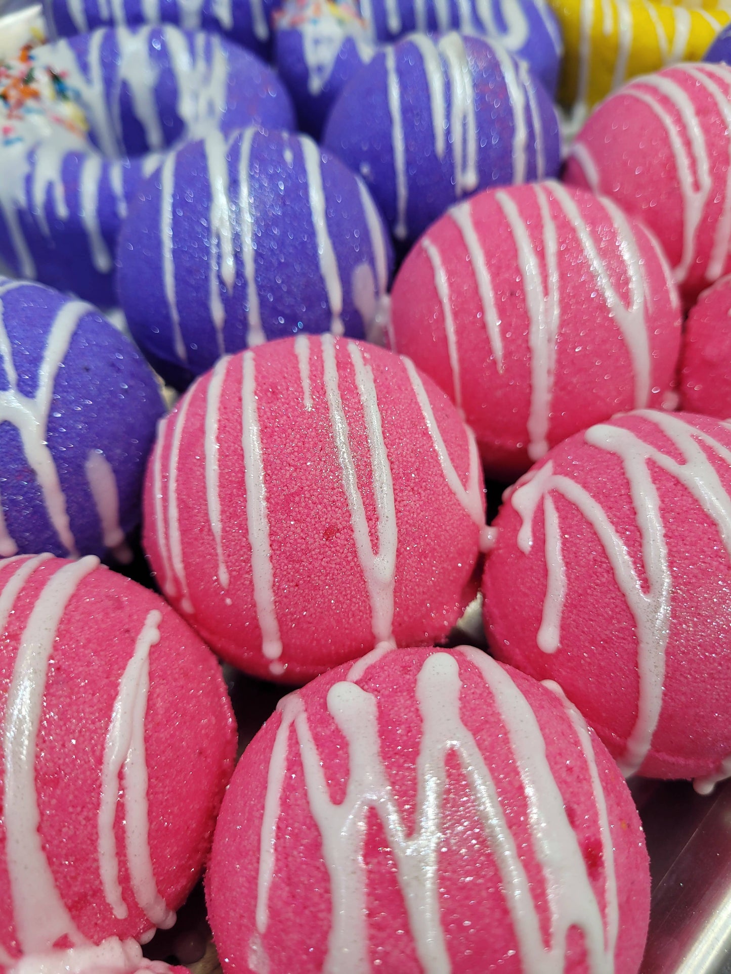 Essentially NOLA Soap Works - Chill Out with a Snowball Bath Bomb
