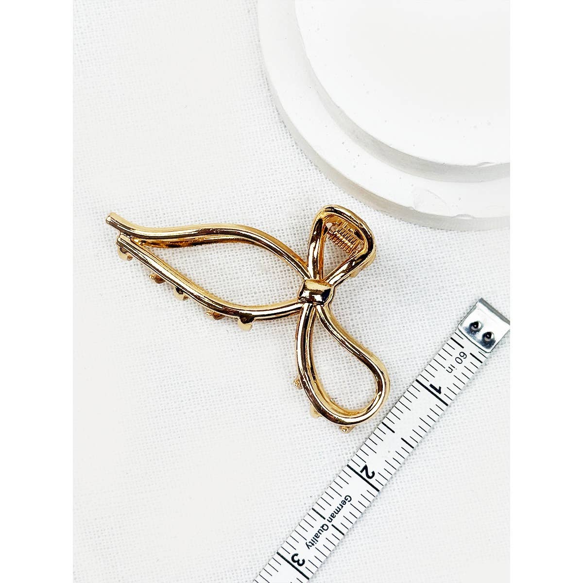 Metal Bow Hair Claw