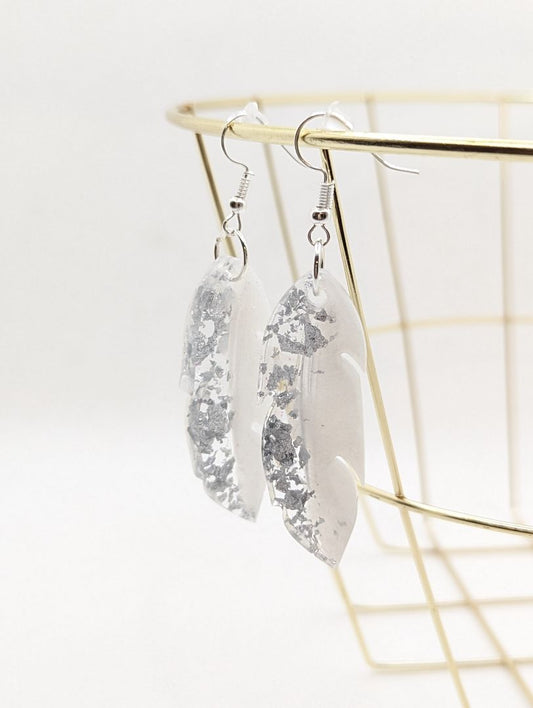Simply SuSu Designs Resin Feather earrings - white and silver