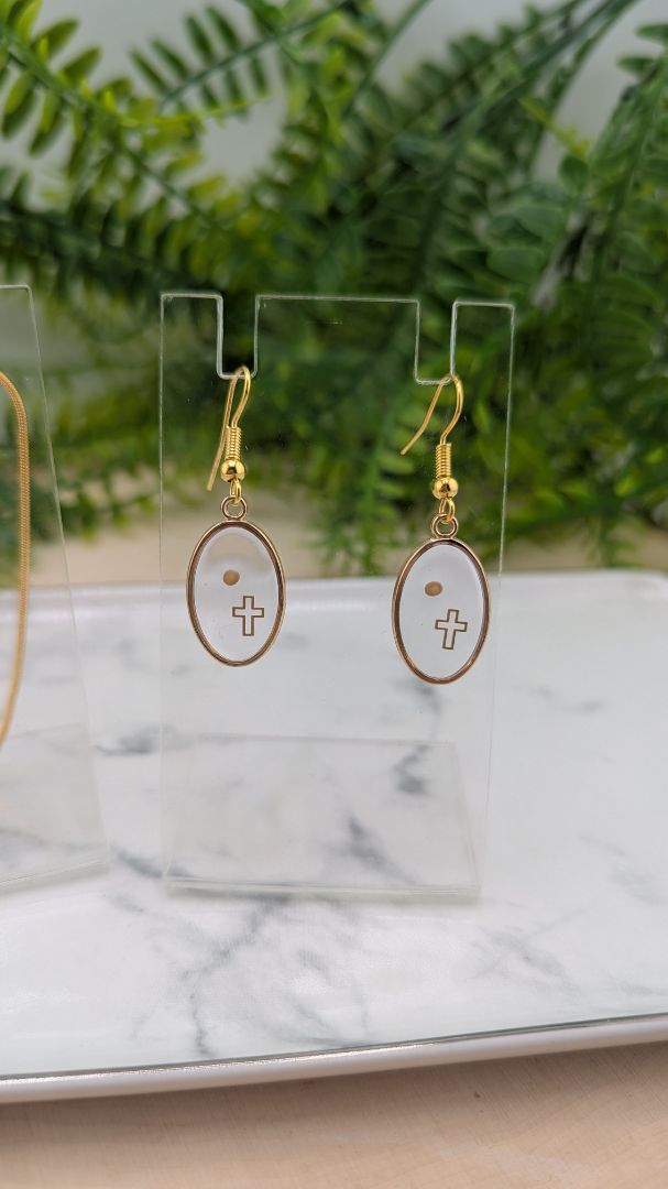 Simply SuSu Designs Mustard Seed earrings