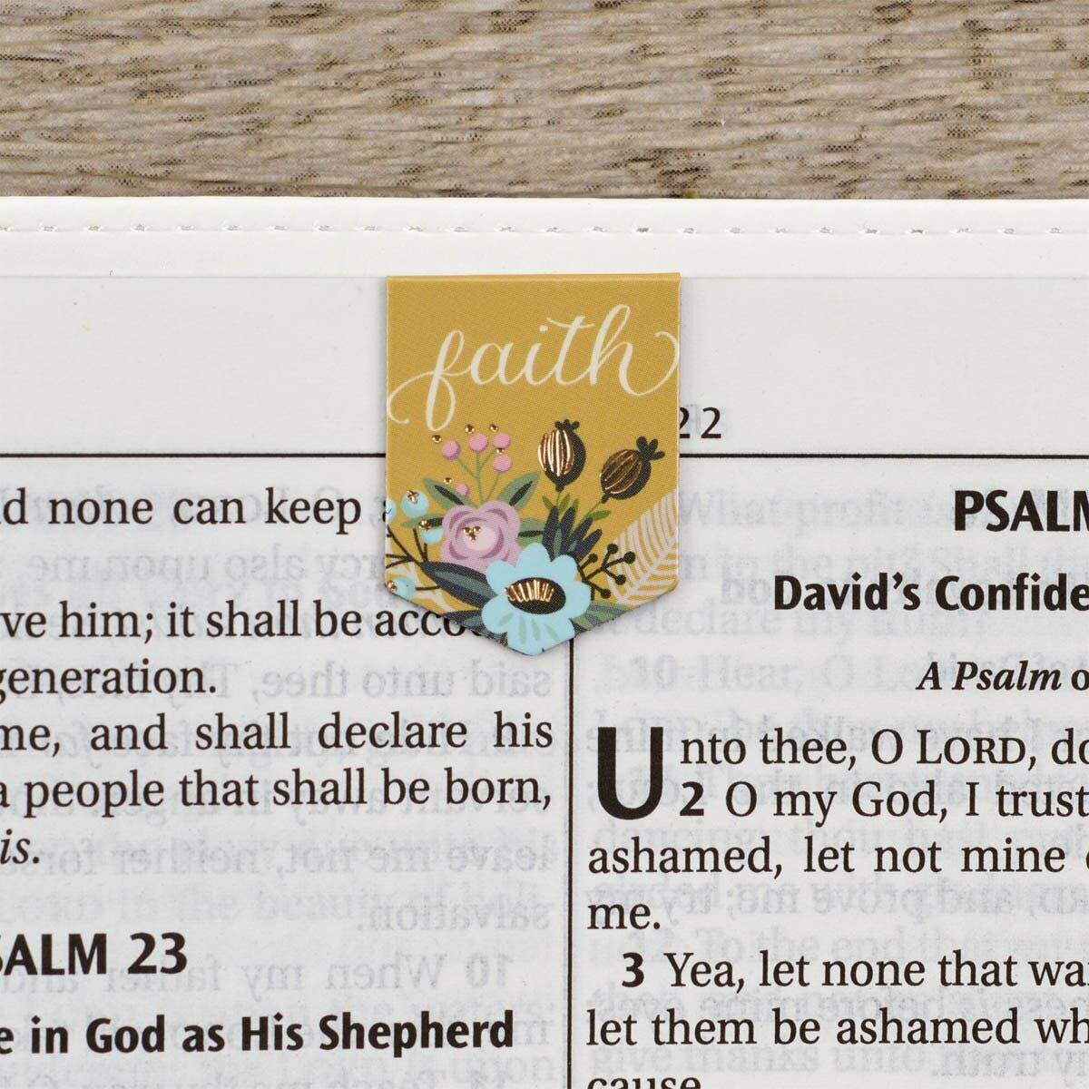 Christian Art Gifts - Magnetic Bookmark Set Petite Faith, Hope, Love