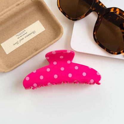 JOSSLYN by wall to wall - Retro Polka Dot Hair Claw - Glossy Spotted French | 40H1099