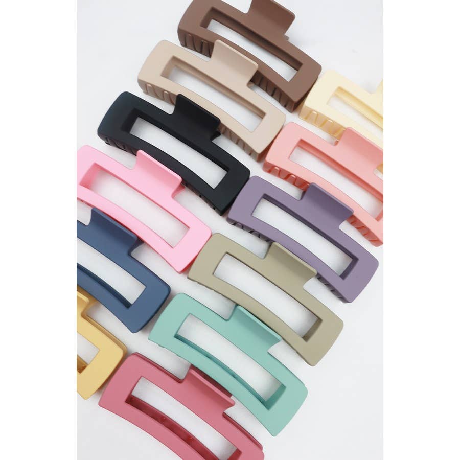 Love and Repeat - Matte Jumbo Cut Out Rectangle Hair Claw