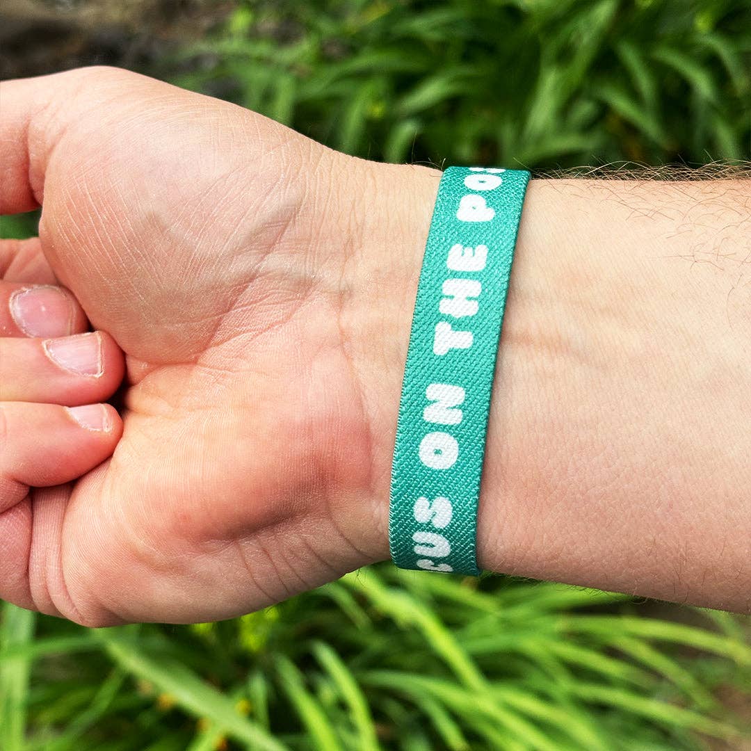 Free Luma - Focus on the Positive NFC Positivity Bracelet