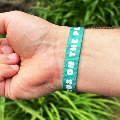 Free Luma - Focus on the Positive NFC Positivity Bracelet