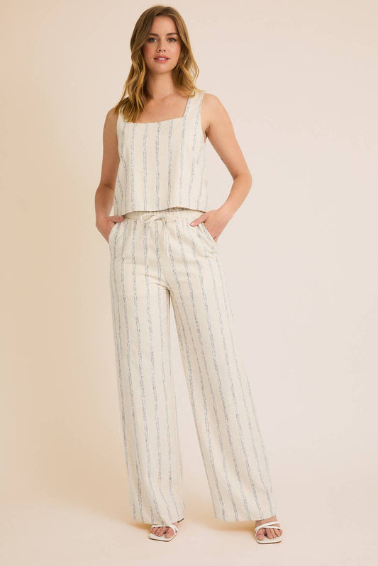 GILLI - SQUARE NECK TOP AND ELASTIC WAIST TIE ABSTRACT PRINT PANTS