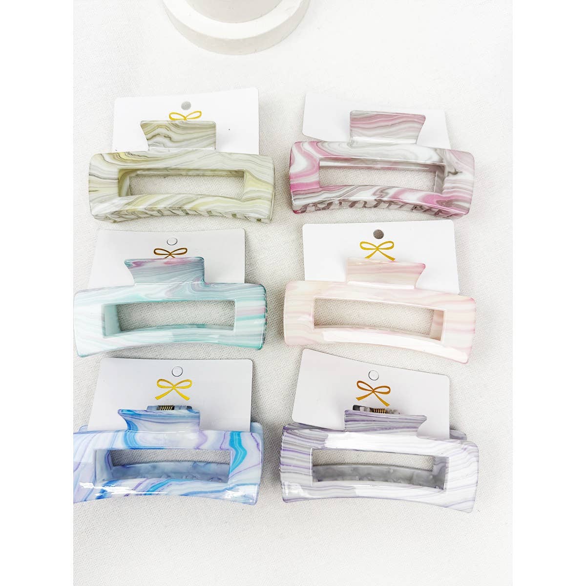 Love and Repeat - Marbled Pattern Cut Out Rectangle Hair Claw