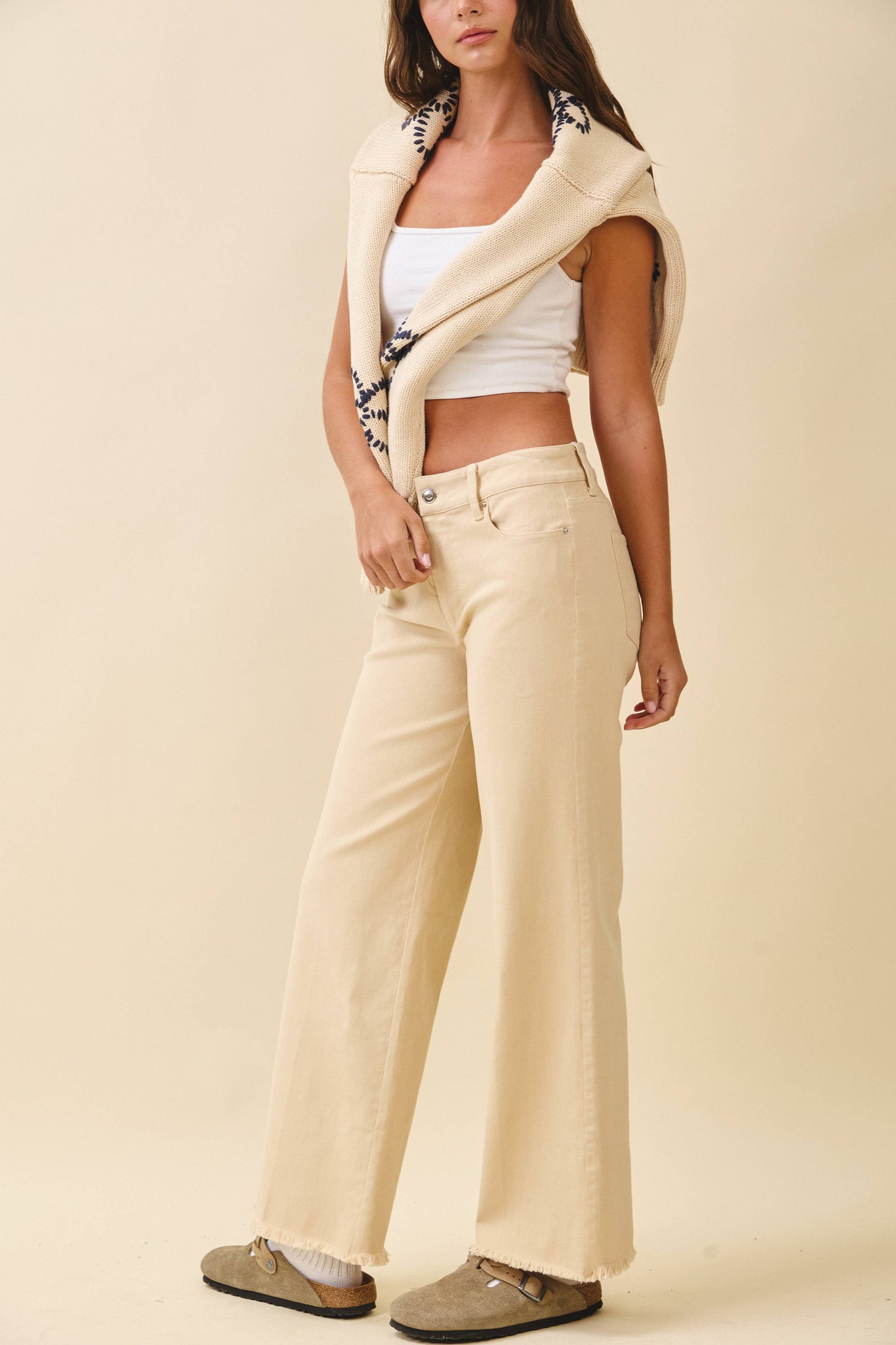 AEMI + CO - 7164GK Wide Leg Raw Hem Denim Pants