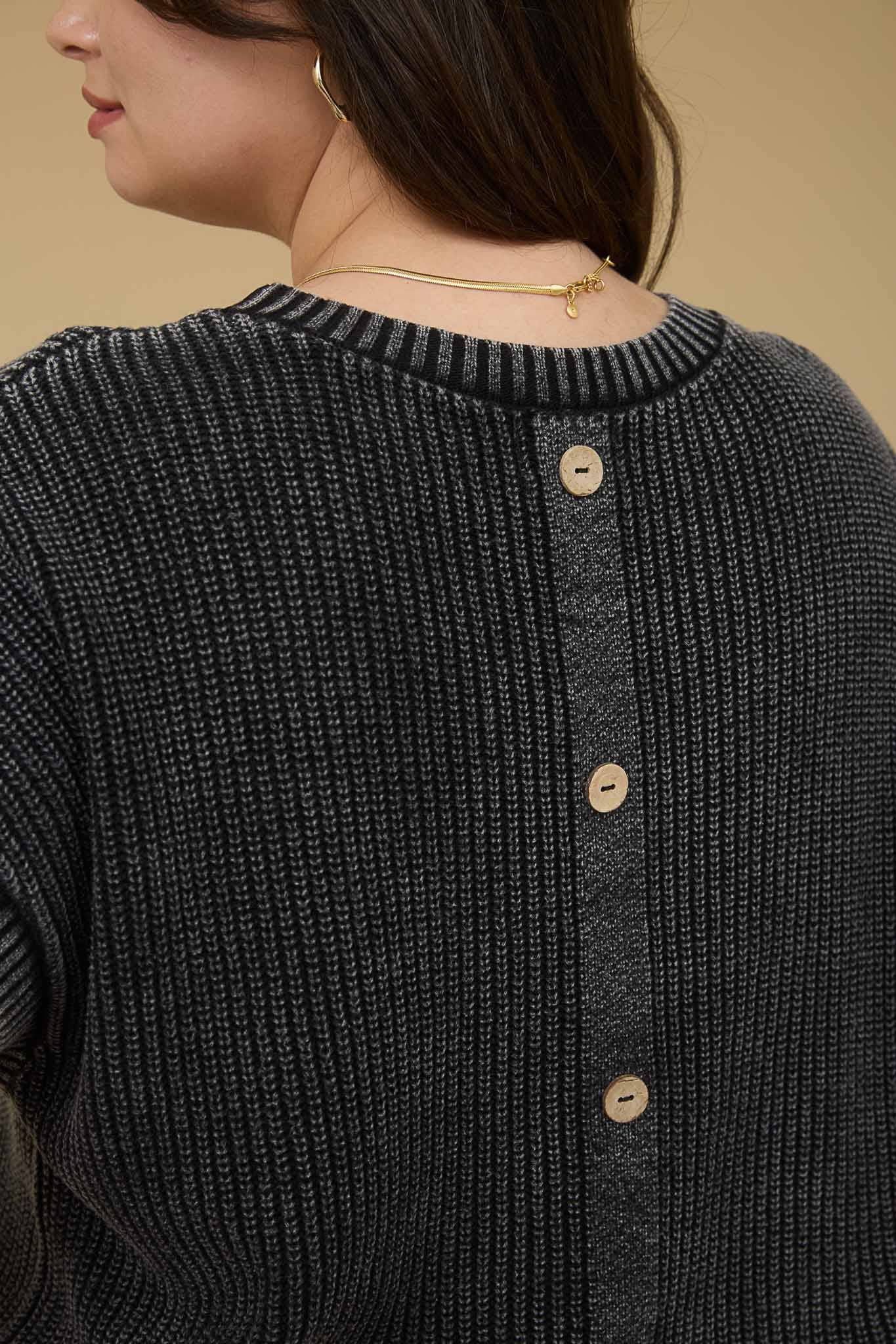 WASHED KNIT SHORT TAB SLEEVE PULLOVER SWEATER