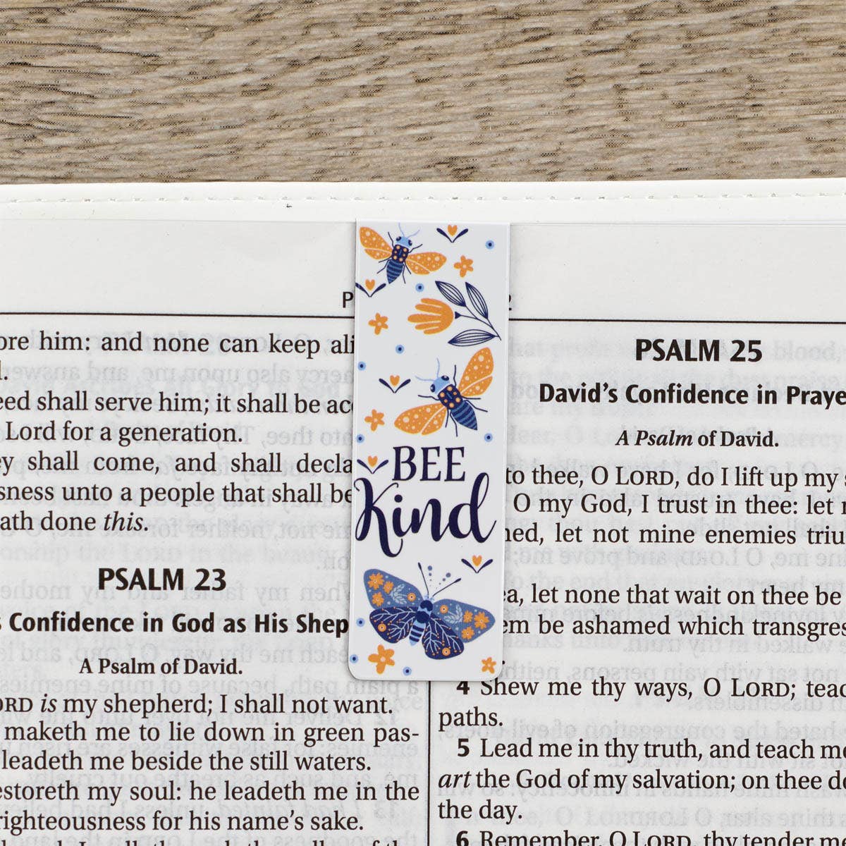 Christian Art Gifts - Magnetic Bookmark Set Let it Bee