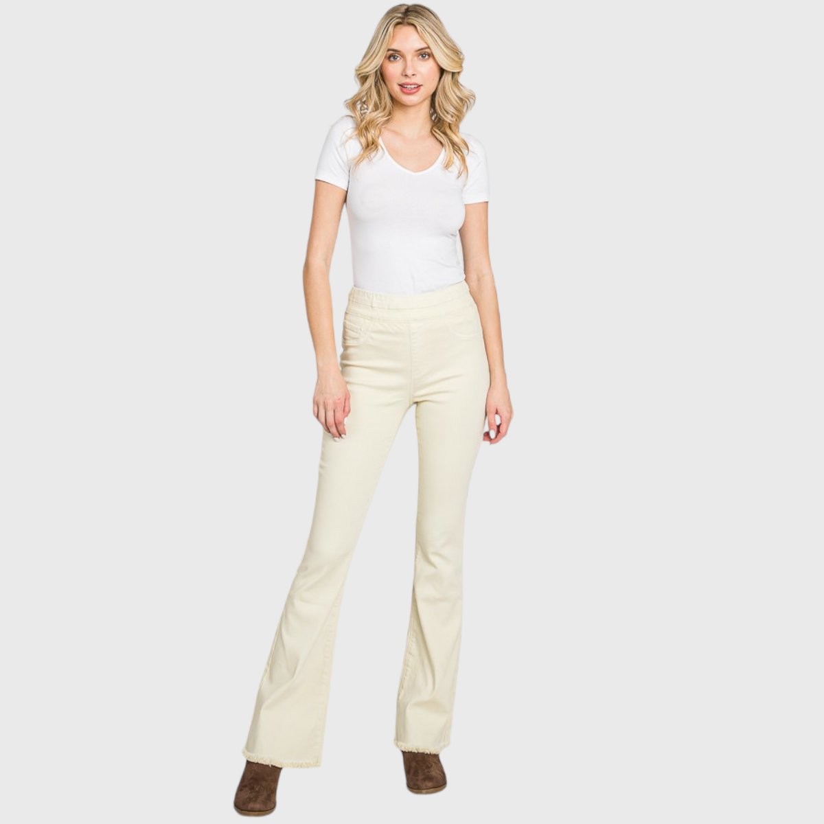 Petra153 - (PETITE) PZ772HF-BE HIGH RISE PULL-ON BOOTCUT W/ FRAYED HEM