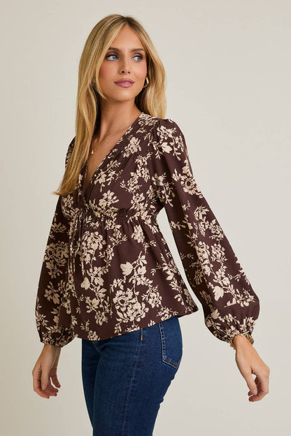 GILLI - V-NECK FRONT TIE LONG SLEEVE FLARE HEM FLORAL TOP