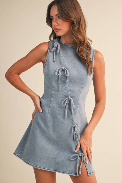 Ribbon detailed mini dress