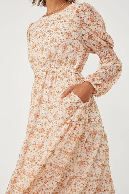 Hayden LA - Womens Floral Print Smocked Sleeve Midi Dress