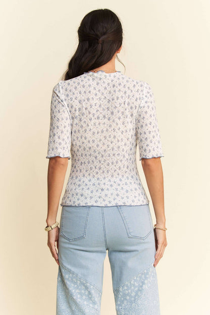 Davi & Dani - PLUS LACE STRETCH FLORAL MARROW EDGE KNIT TOP
