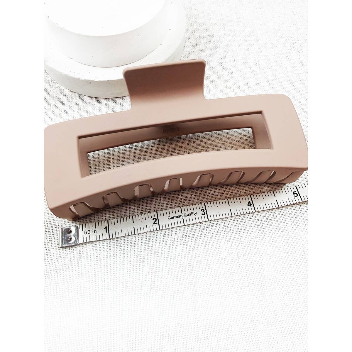 Love and Repeat - Matte Jumbo Cut Out Rectangle Hair Claw