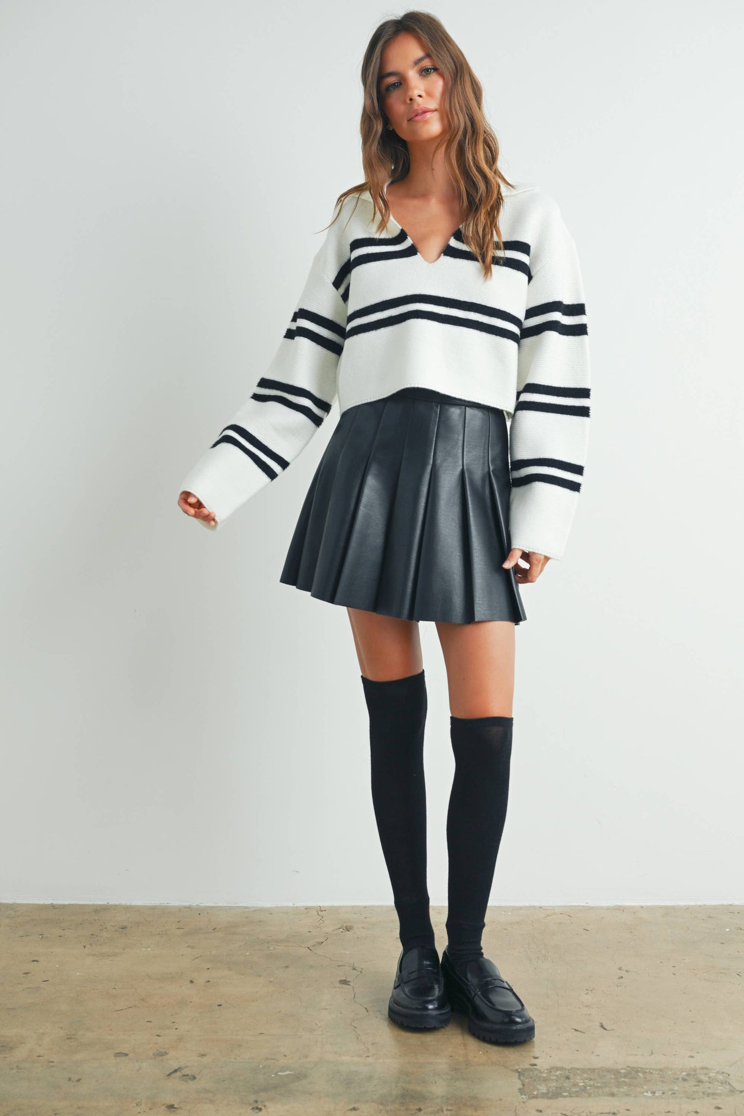BUTTERMELON - Stripe Crop Collar Sweater Top - BMW7393