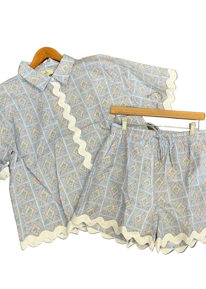 Light blue Shirt/Short set Entro