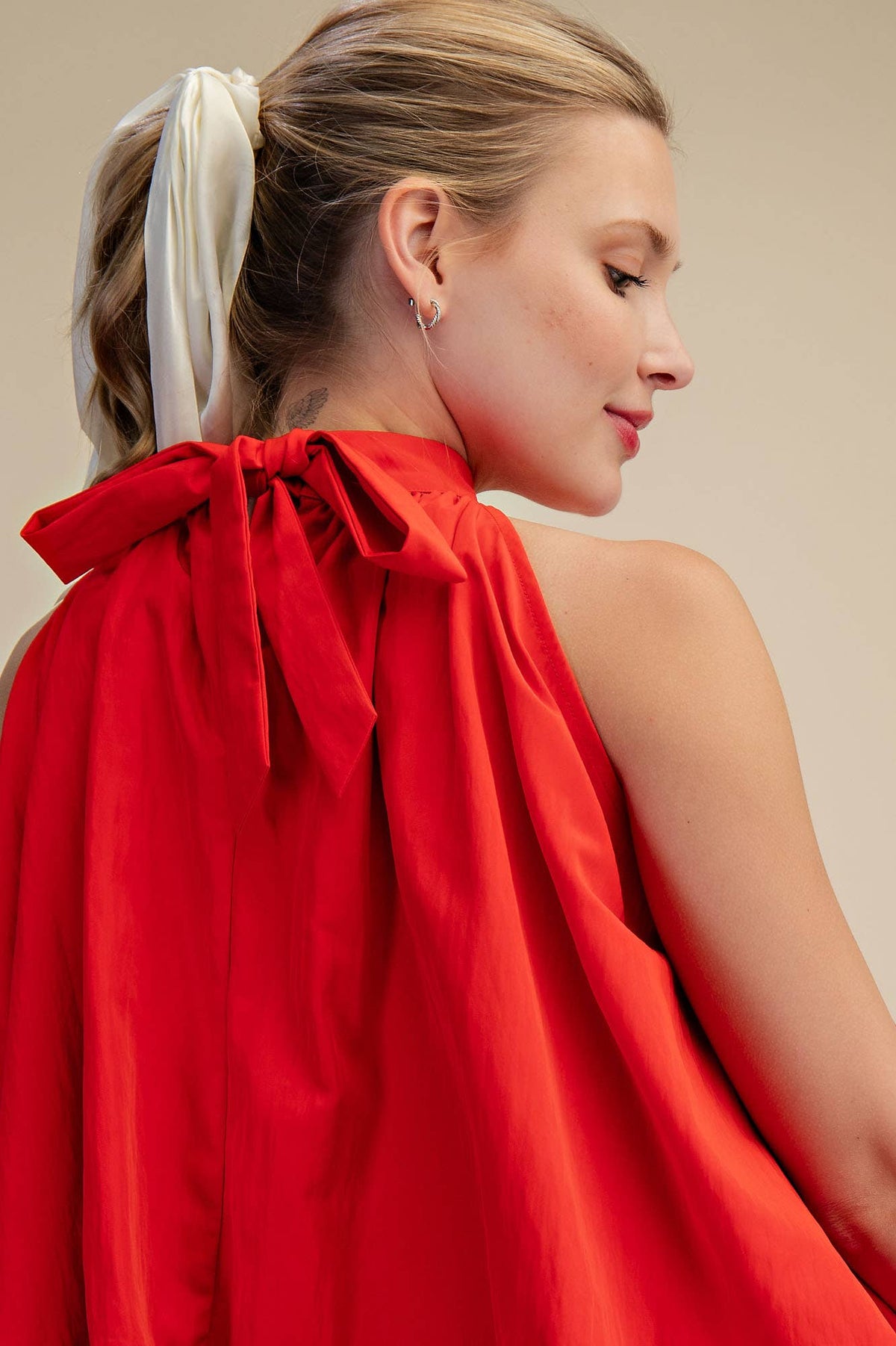 Glam - Halter Neck Sleeveless Back Neck Tie Ruffle Top