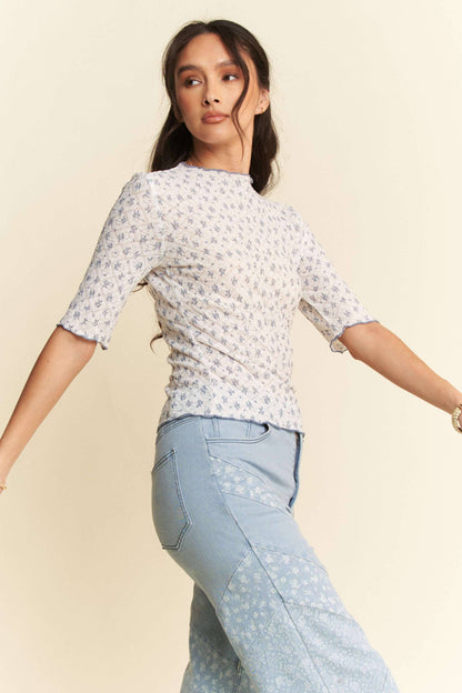 Davi & Dani - PLUS LACE STRETCH FLORAL MARROW EDGE KNIT TOP