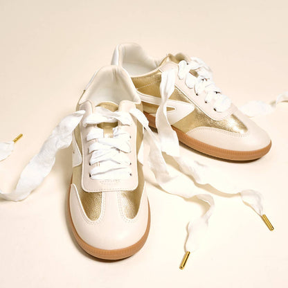 The Darling Effect - Step It Up Shoelaces–Frilly White