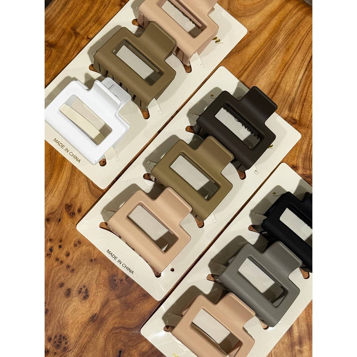Love and Repeat - Neutral Color Medium Size  Rectangle Hair Claw Set