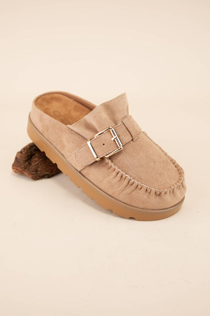 EFFY RUFFLE ENTRACE DESIGN SLIP-ON MOCCASIN MULE