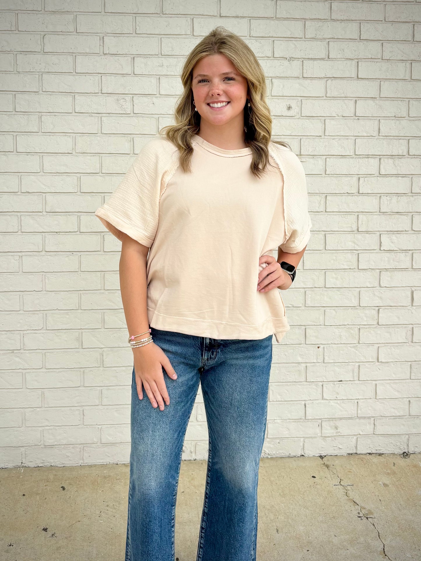 Flowy cream top
