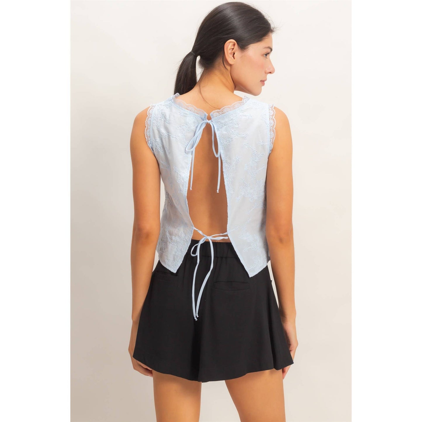 HYFVE - V-Neck Floral Lace Trim Top
