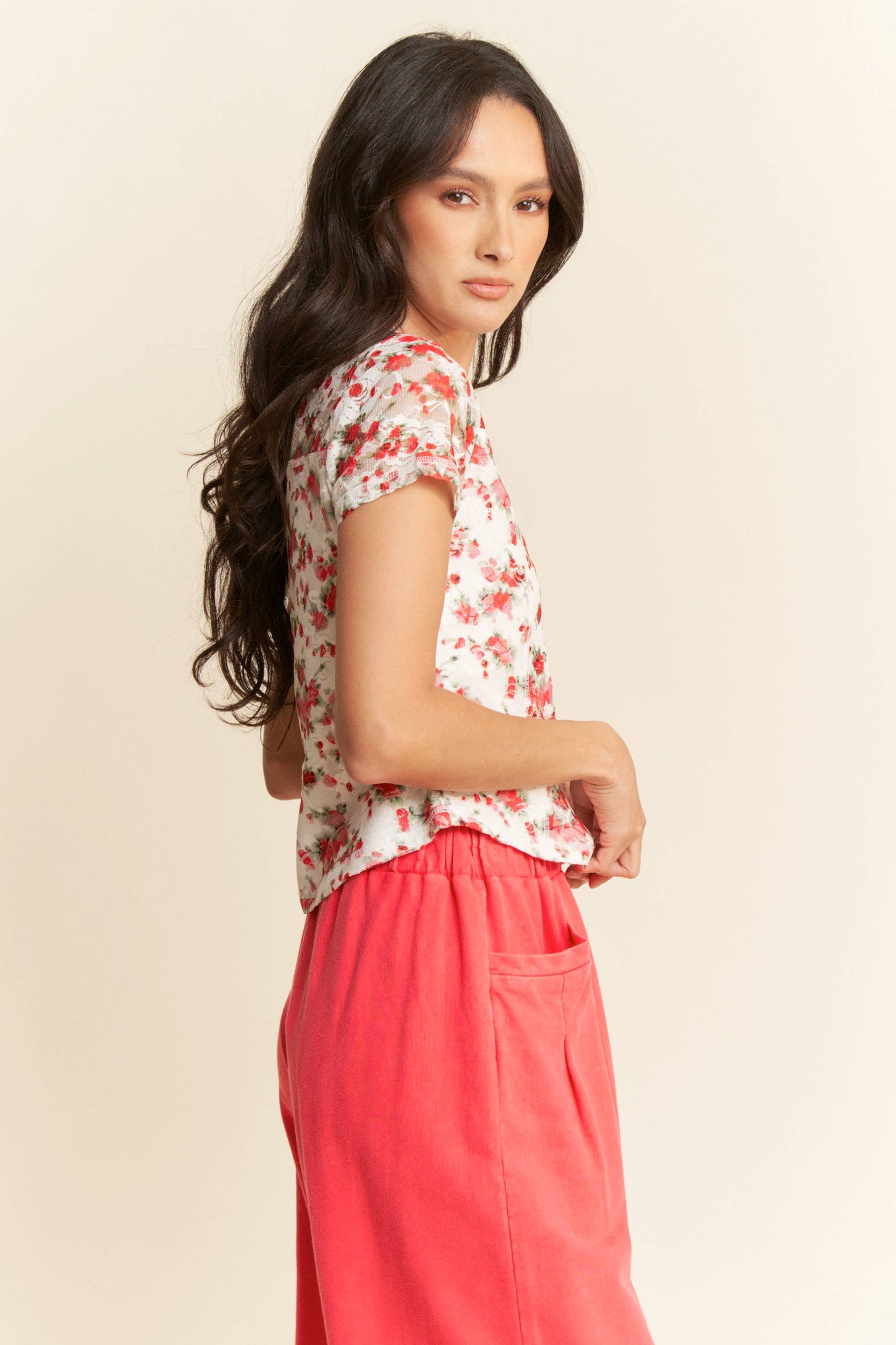 Davi & Dani - PLUS RIBBON SHORT SLEEVE LAYERED MESH TOP