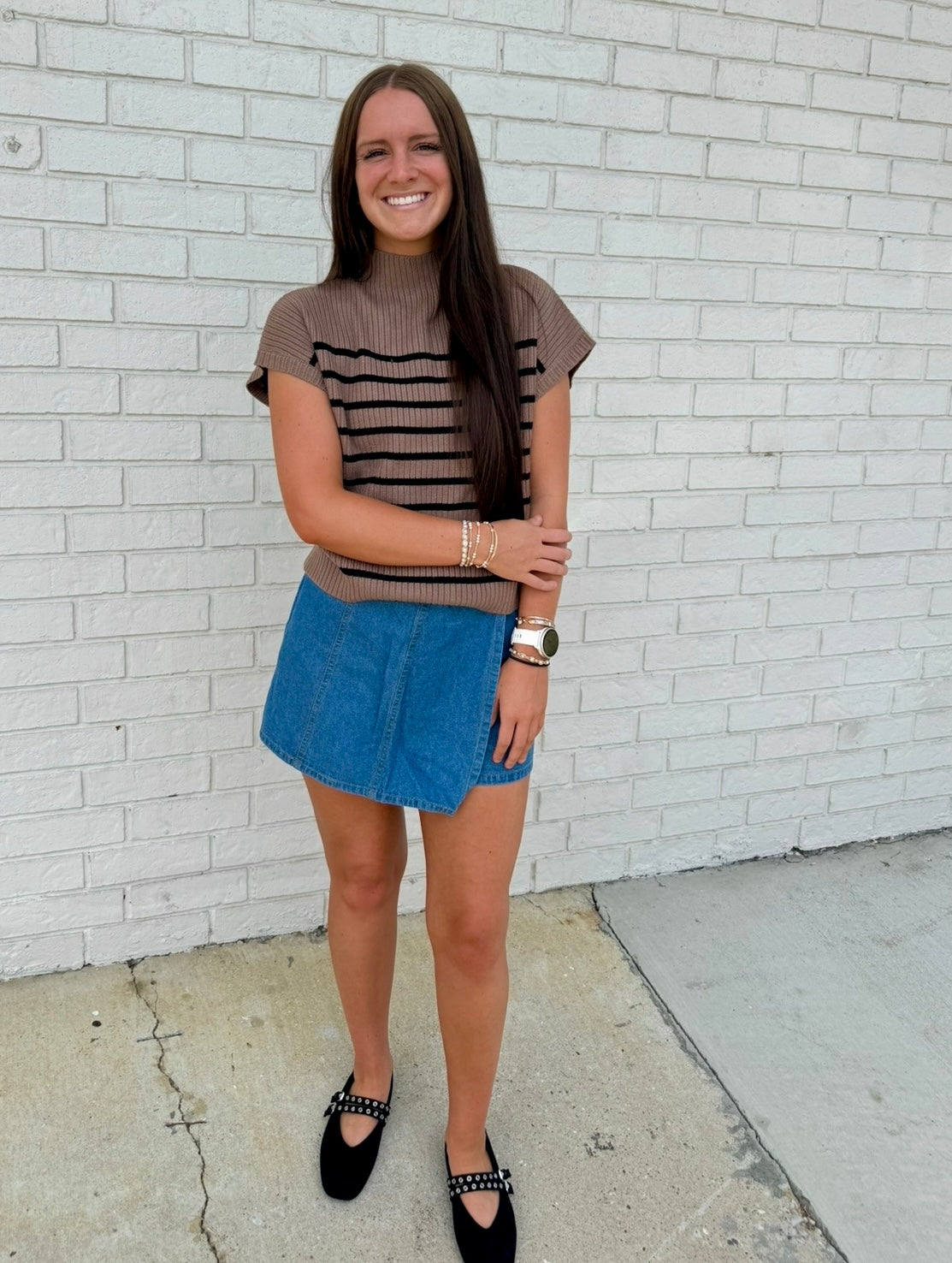 STRIPE MOCK NECK SHORT SLEEVE KNIT SWEATER
