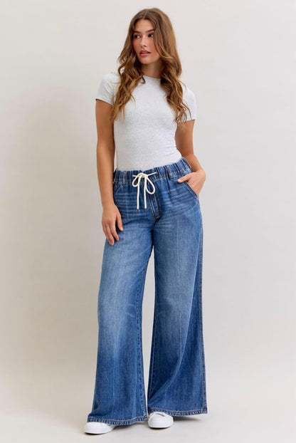 HW Featherweight Palazzo Shadow Light Judy Blue Jeans
