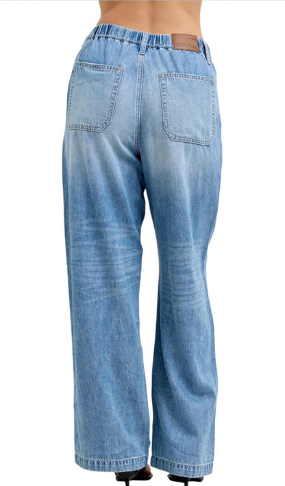 HW Featherweight Baggy Elasticated Judy Blue Jeans