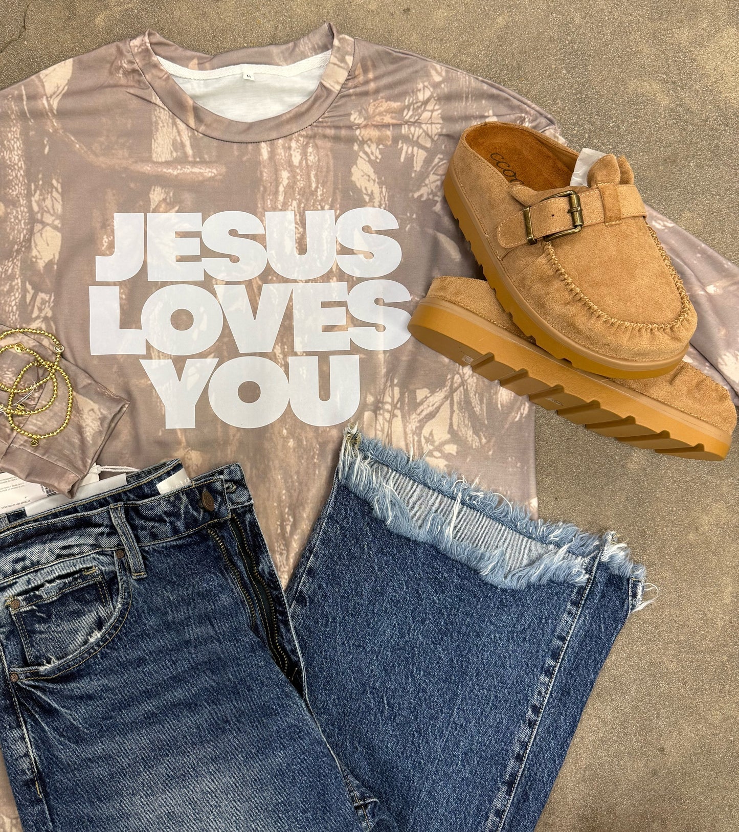 Jesus loves you camo long sleeve
