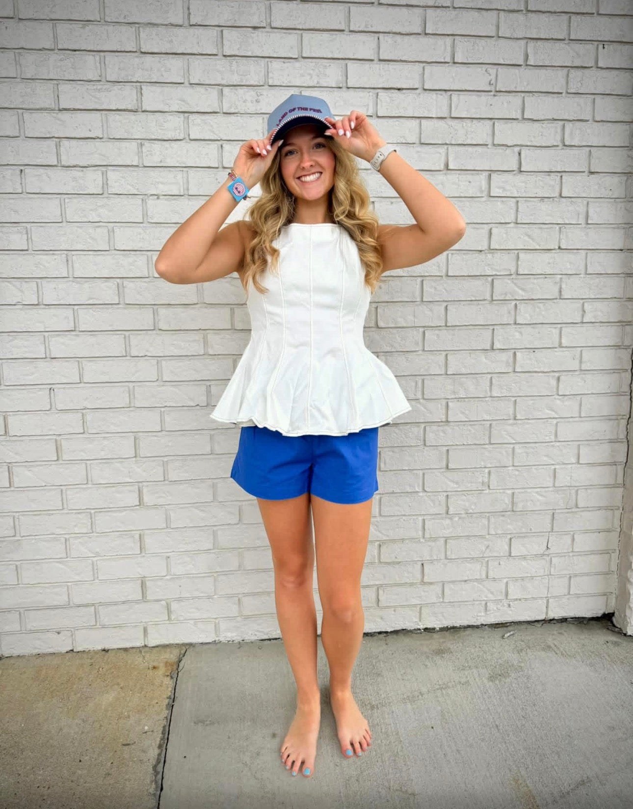 Entro white denim top with zipper back￼