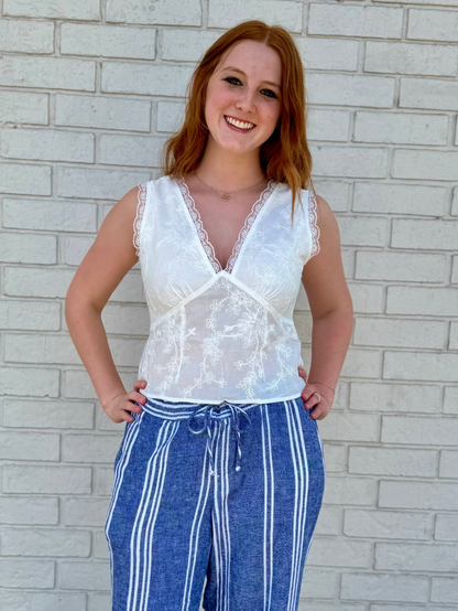 HYFVE - V-Neck Floral Lace Trim Top